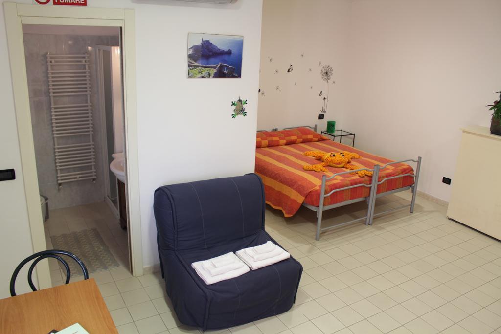 Elicrim Hotel Santo Stefano di Magra Exterior photo